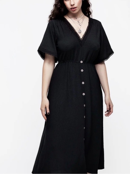 Disturbia Dresses & Skirts - Disturbia Black Corruption Crinkle Midi Dress Goth Size 8/10 Medium